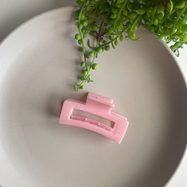 Cutout Hair Claw - Pink