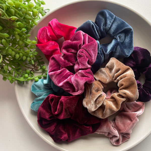 Velvet Scrunchie - Grey