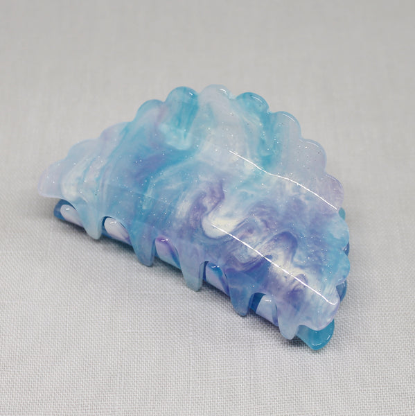 Scalloped Swirl Claw - Blue